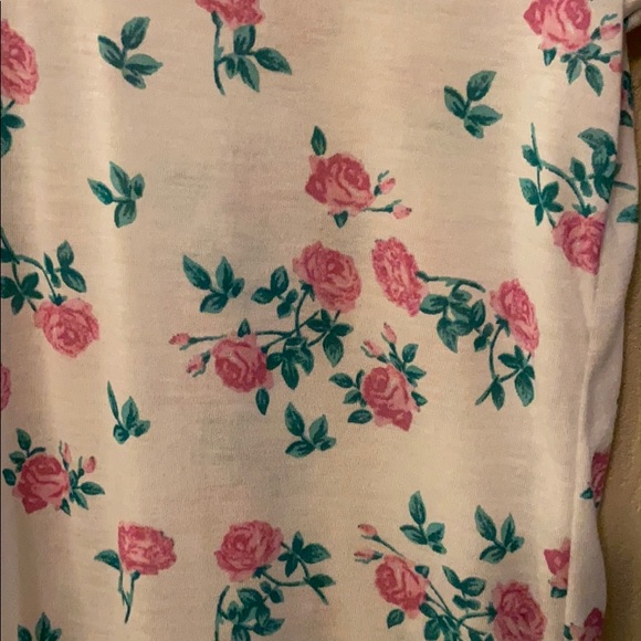 Rose shirt - Picture 2 of 3